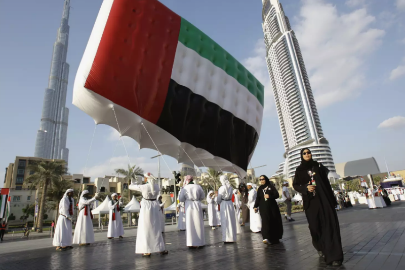 L'économie des Émirats arabes unis connaîtra une croissance de 4 % en 2024 grâce à la croissance du secteur non pétrolier, selon S&P
