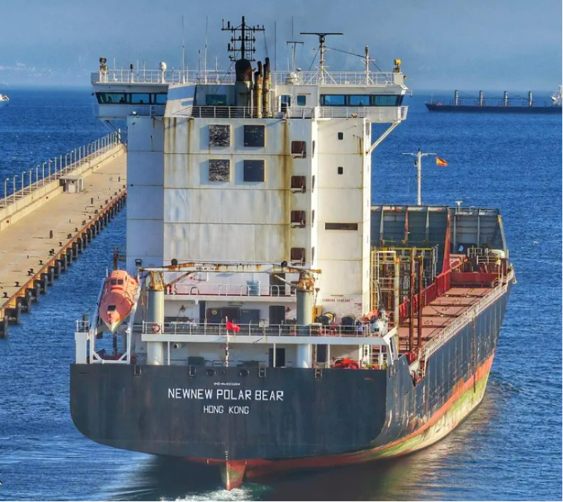 Un méthanier se détourne du terminal égyptien alors que le gaz en provenance d'Israël diminue