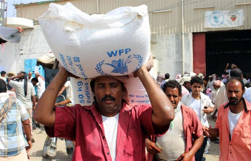 Yemen :  Humanitarian Aid in Houthi-Controlled Areas: Indirect Funding for Militias?