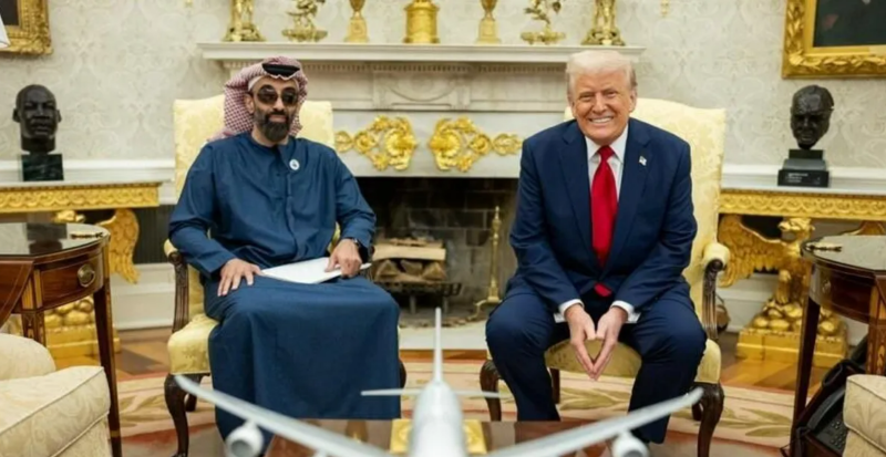 ترامب يستقبل طحنون بن زايد في البيت الأبيض