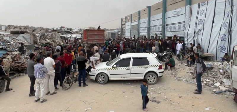 UN says Gaza food shortage is 'critical' following shutdown of World Food Programme bakeries