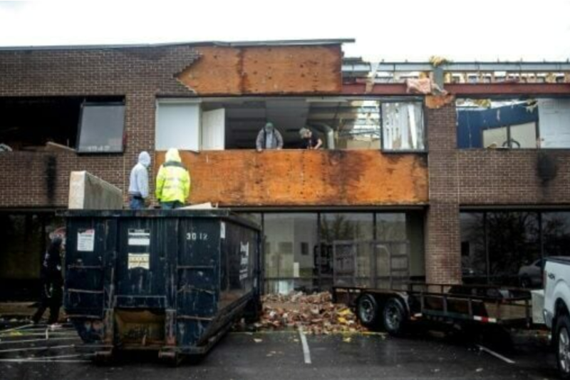 US storms, 'severe' flooding death toll climbs to 16