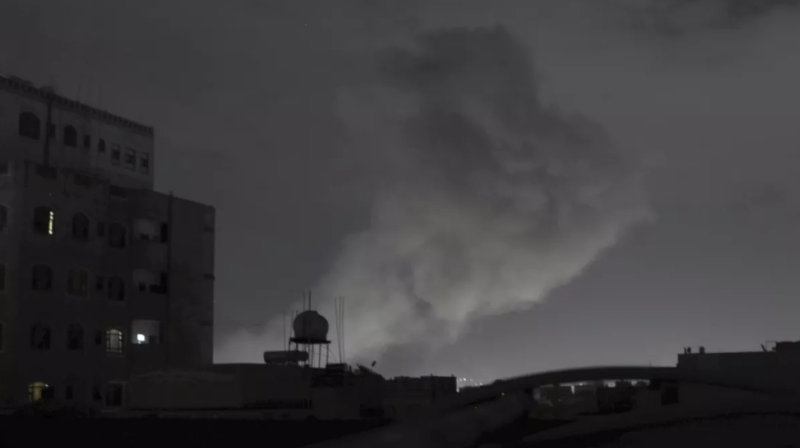 US Airstrikes targeting Houthi sites in Yemen's Hodeidah