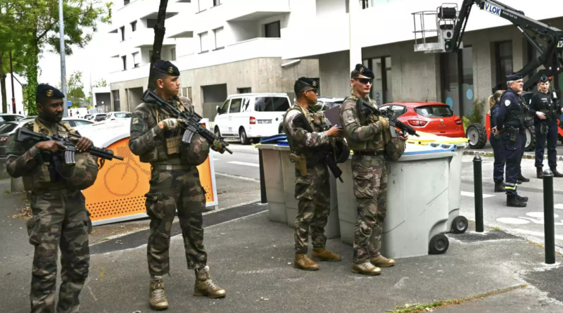 Student kills one and injures three in stabbing at French high school