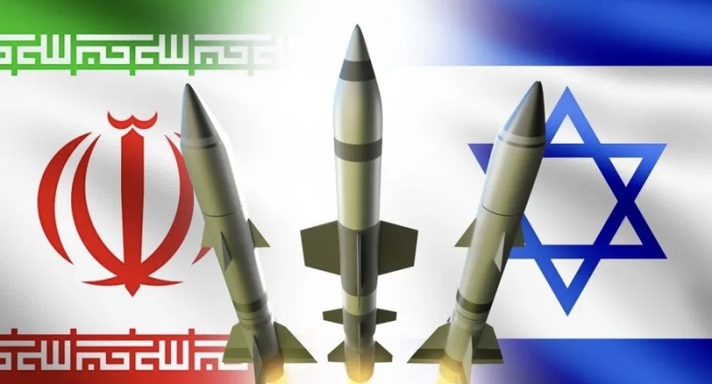 إسرائيل تصدر تحذيرا عاجلا للإيرانيين قرب المفاعلات النووية
