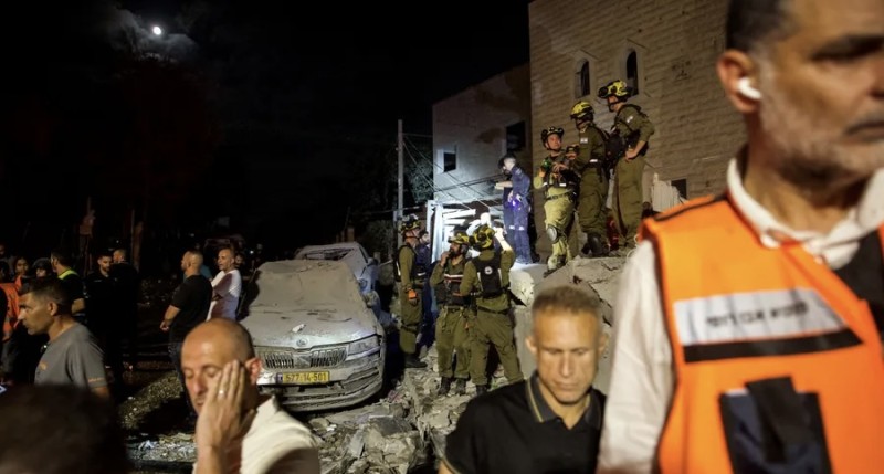 إيران تحدد "شرطا" لوقف الهجمات على إسرائيل