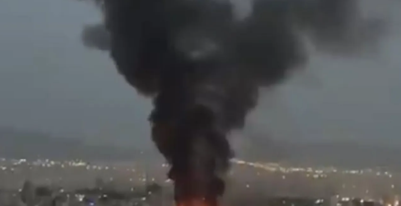 غارات عنيفة على شرق طهران وانفجار كبير