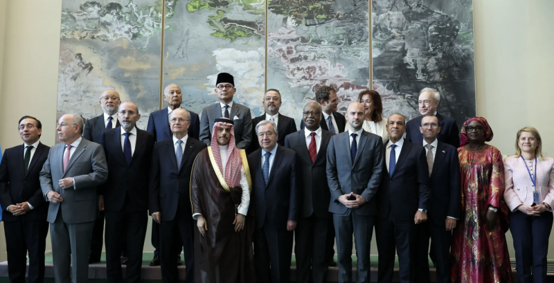 دعوات دولية لإقامة الدولة الفلسطينية كسبيل وحيد للسلام