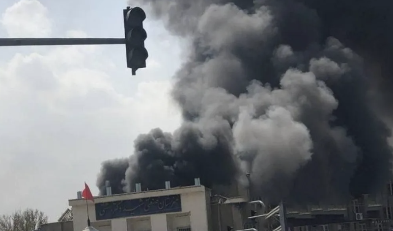 فيديو.. حريق كبير بمحيط مستشفى القائم في مدينة مشهد