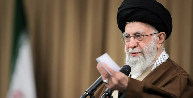 خامنئي: لن نخضع للولايات المتحدة