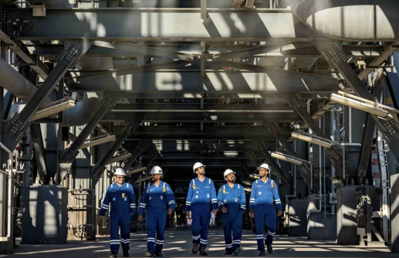 سهم أدنوك للغاز يحقق قفزة لافتة ويتصدر نشاط السوق