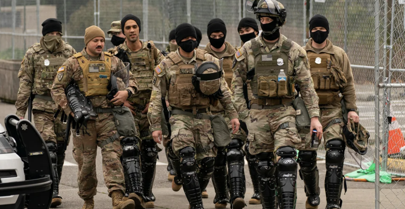 بعد يوم من "أمر عسكري".. ولاية أميركية تقاضي ترامب