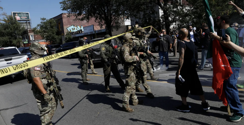 ترامب يأمر بنشر 300 جندي من الحرس الوطني في شيكاغو