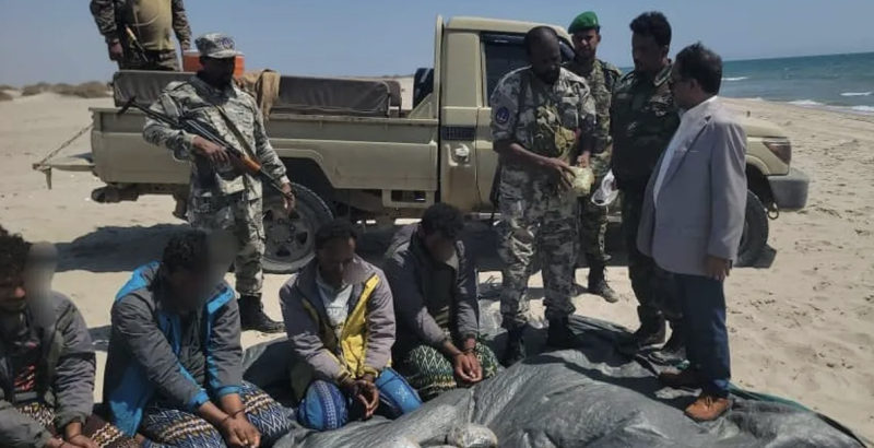 السلطات اليمنية تضبط شحنة عسكرية كانت في طريقها للحوثيين