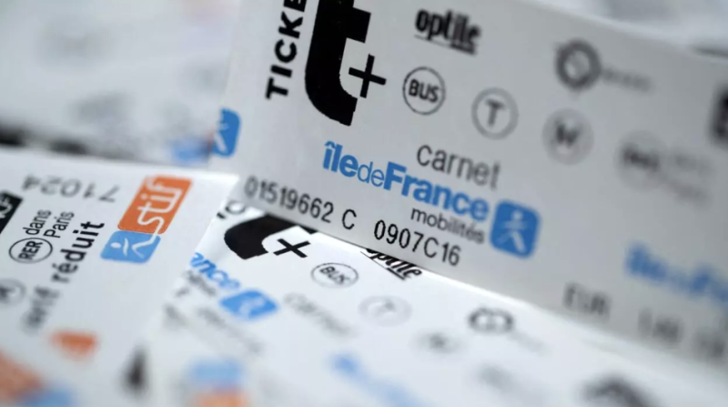 Paris Metro Abolishes Paper Tickets