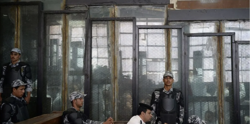 مصر.. السجن المشدد 15 عاما لـ"شاعر الإخوان"