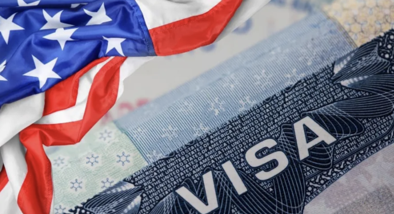 الخارجية الأمريكية توقف منح التأشيرات لمواطني 75 دولة بينها اليمن