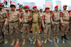 Yémen : Les Houthis offrent une éducation aux étudiants suspendus suite à la répression des manifestations aux États-Unis