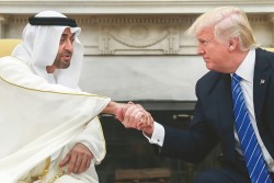 الرئيس الأمريكي نحو ابوظبي اليوم  : طابع استثنائي وأبعاد غير تقليدية