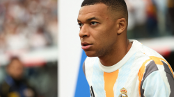 Mbappé Leaves The Hospital And Rejoins Madrid!