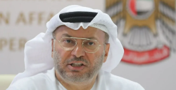 قرقاش: الحكمة والمسؤولية تقتضيان وقف حرب إيران وإسرائيل