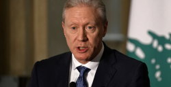 وزير الخارجية اللبناني يرفض دعوة لزيارة إيران