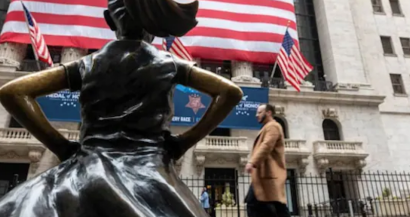 Probability of U.S. Economic Recession Rises to 45%