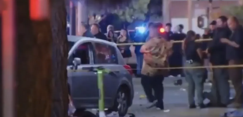 "سيارة مجهولة" تصدم حشدا في لوس أنجلوس