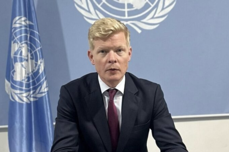 المبعوث الأممي يغادر الرياض بعد لقاءات مكثفة حول اليمن