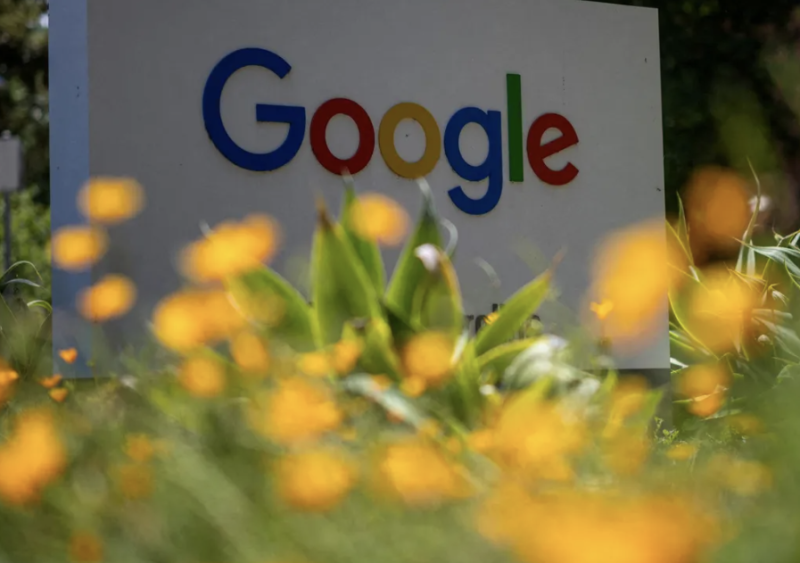 غوغل تتجنب حكما قضائيا بتقسيمها