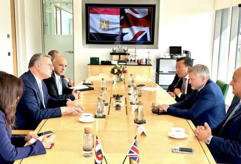 Egypt’s EGAS, British Petroleum sign deal to drill 5 new Mediterranean gas wells