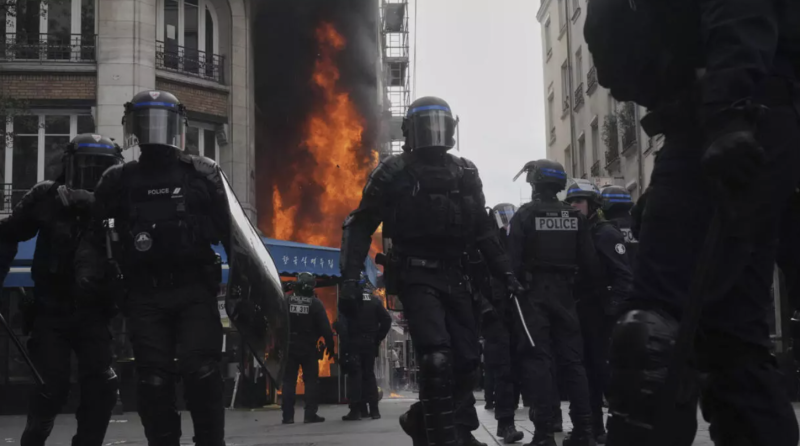 Hundreds Arrested as France’s ‘Block Everything’ Protests Erupt Nationwide
