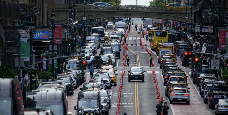 تفكيك شبكة قادرة على تعطيل الاتصالات في نيويورك