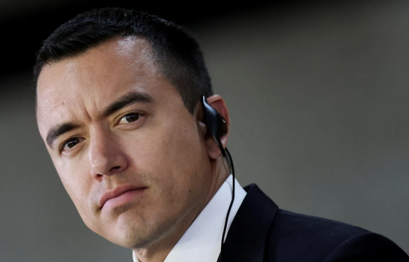 Ecuador arrests five for alleged presidential assassination attempt