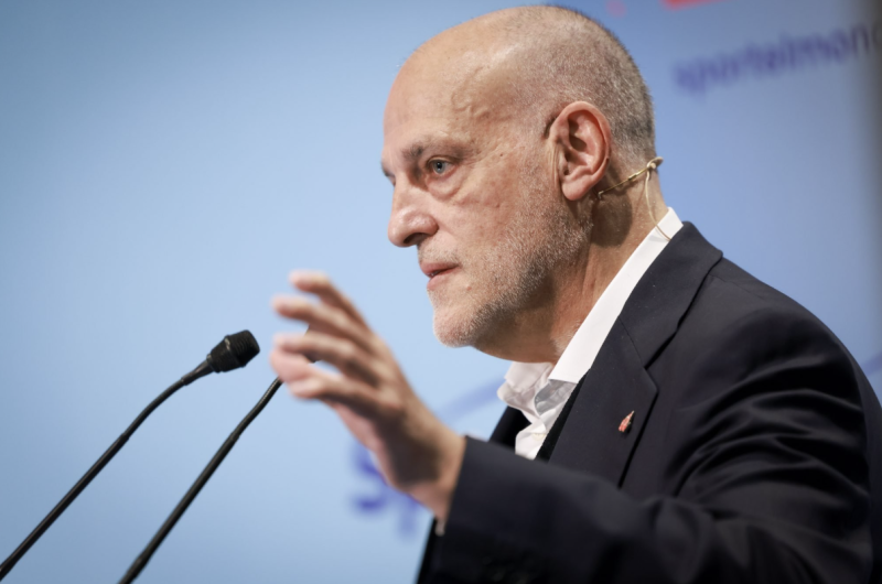 La Liga president defends moving Villarreal vs Barcelona to US