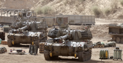 إصابة 12 جنديا إسرائيليا في حادث "عملياتي" على حدود غزة